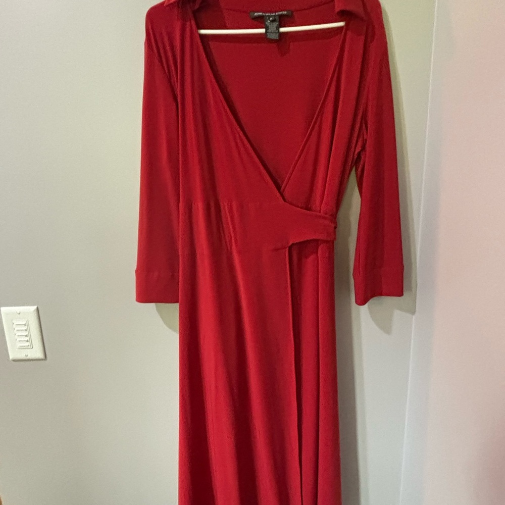 Jones Wear Red Wrap Dress 3/4 Sleeve V-neck